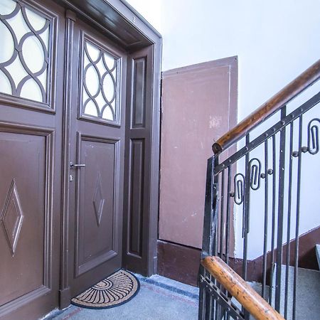 Lion'S Bridge Boutique 2Bdrm Apt, Top Center Gem Sofia Esterno foto