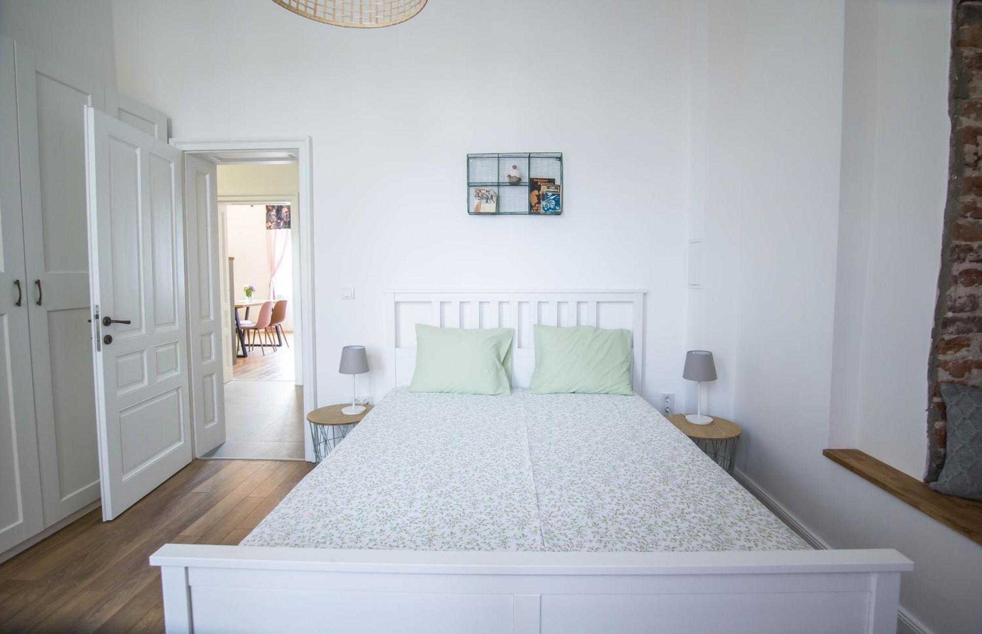 Lion'S Bridge Boutique 2Bdrm Apt, Top Center Gem Sofia Esterno foto